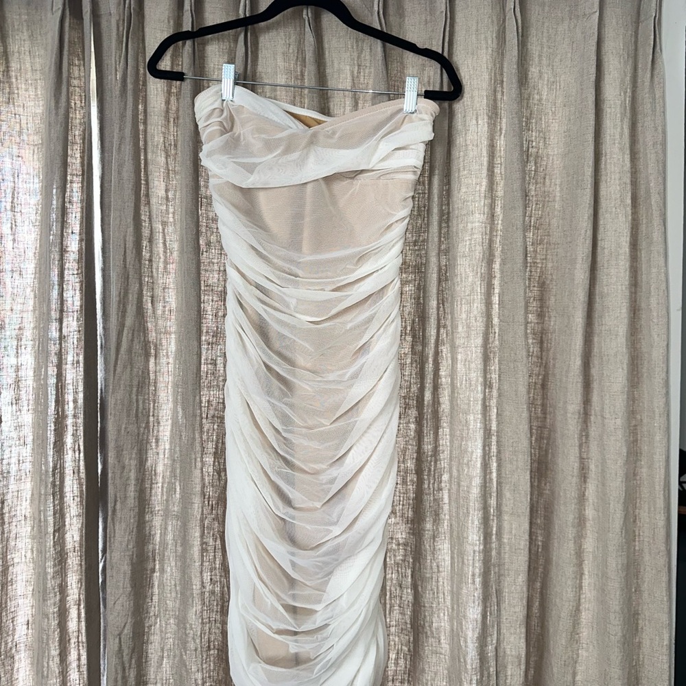 Elegant Cream Ruche Strapless Dress